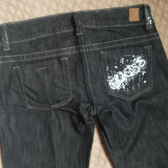 Guess Jeans - Picture 3 of 4